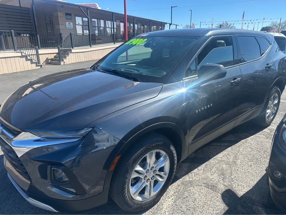 2022 Chevrolet Blazer Premier thumbnail 2