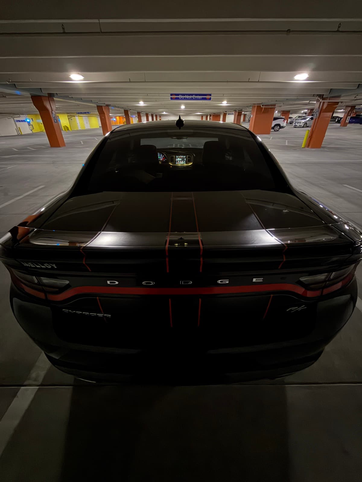 2016 Dodge Charger R/T thumbnail 5