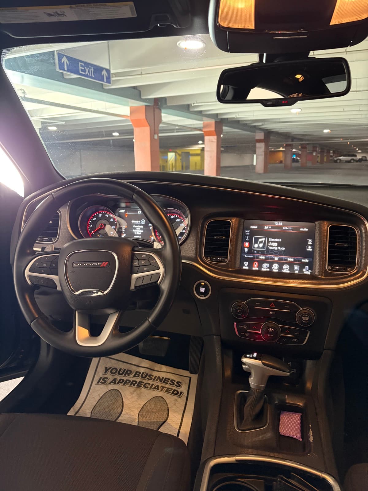 2016 Dodge Charger R/T thumbnail 7