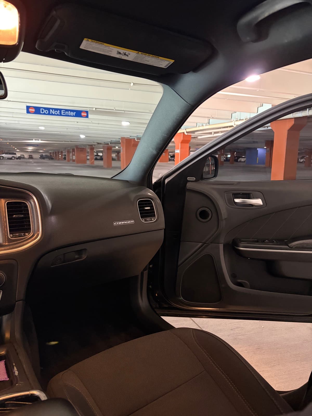 2016 Dodge Charger R/T thumbnail 10